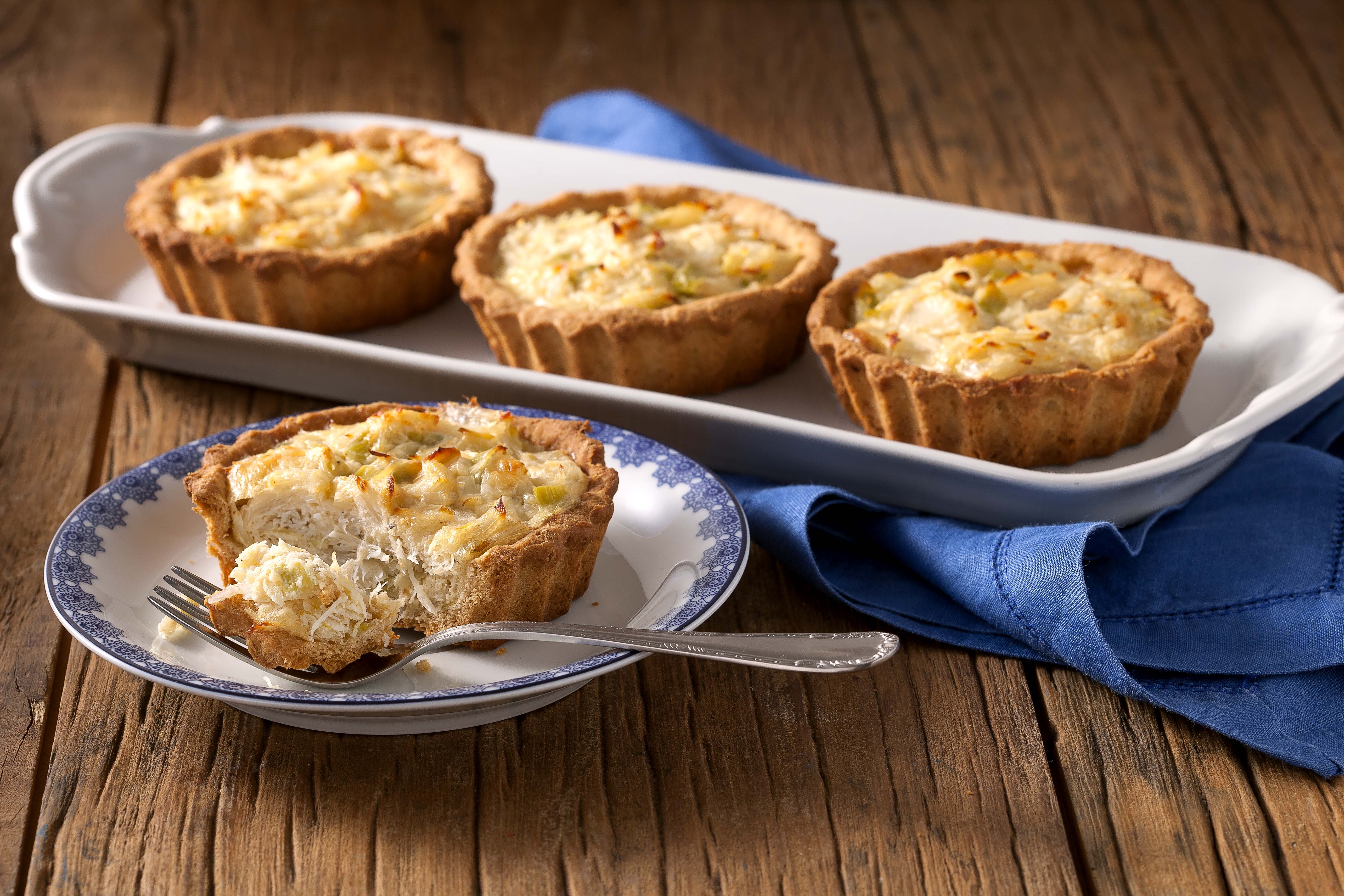 Mini Quiche de Alho-Poró e Bacalhau
