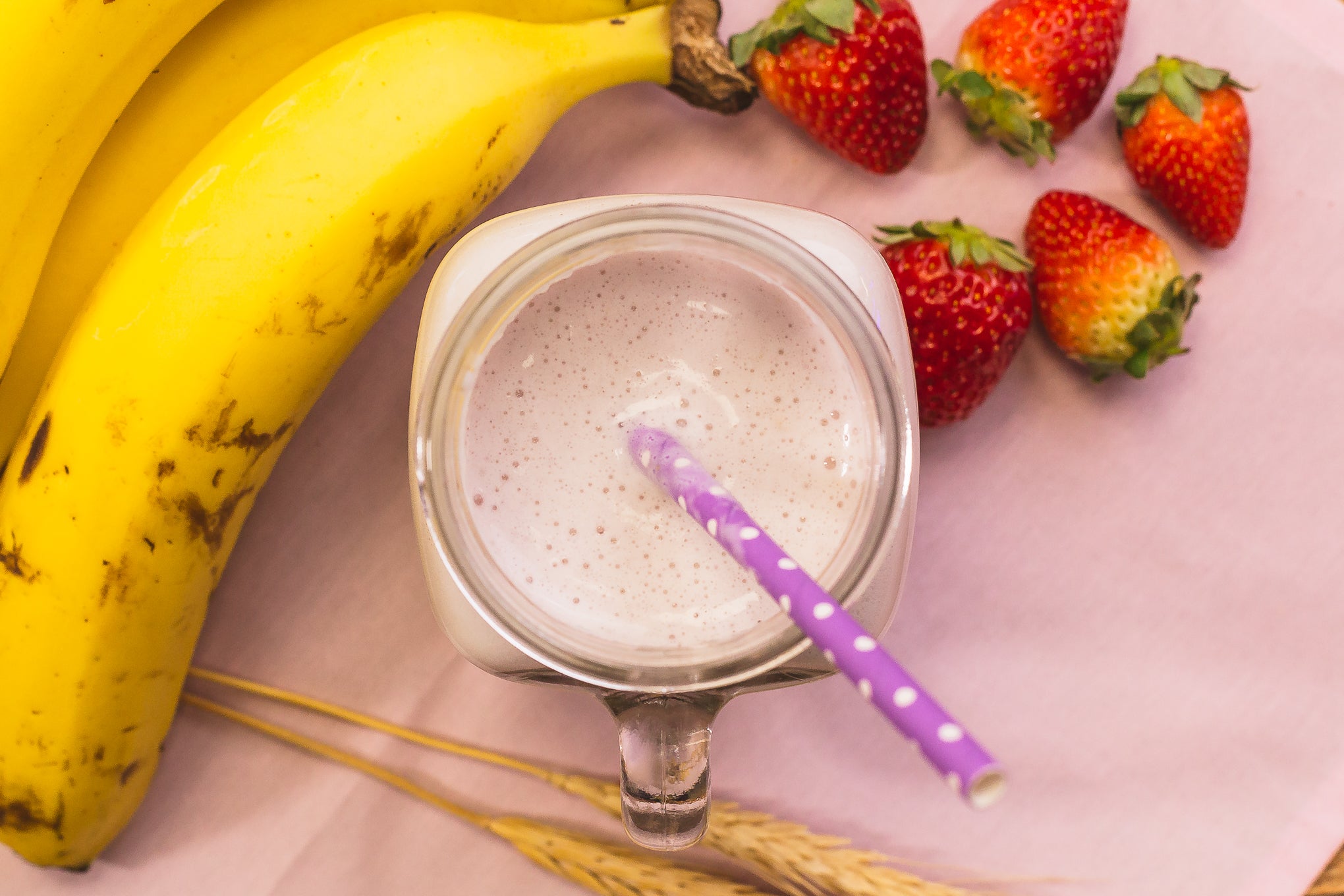 Neslac Bebida de Morango, Banana e Aveia