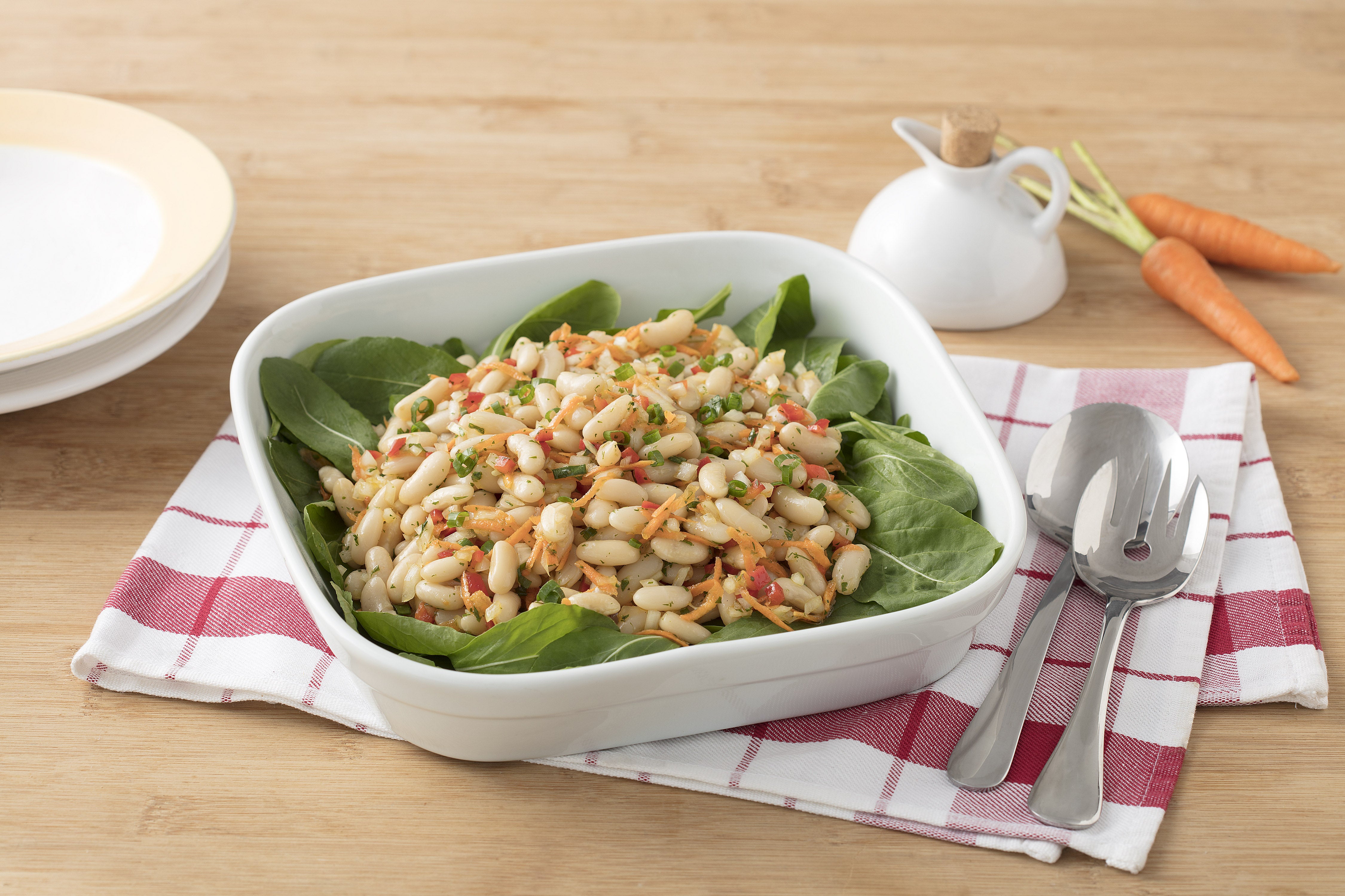 Salada de Feijão Branco e Rúcula