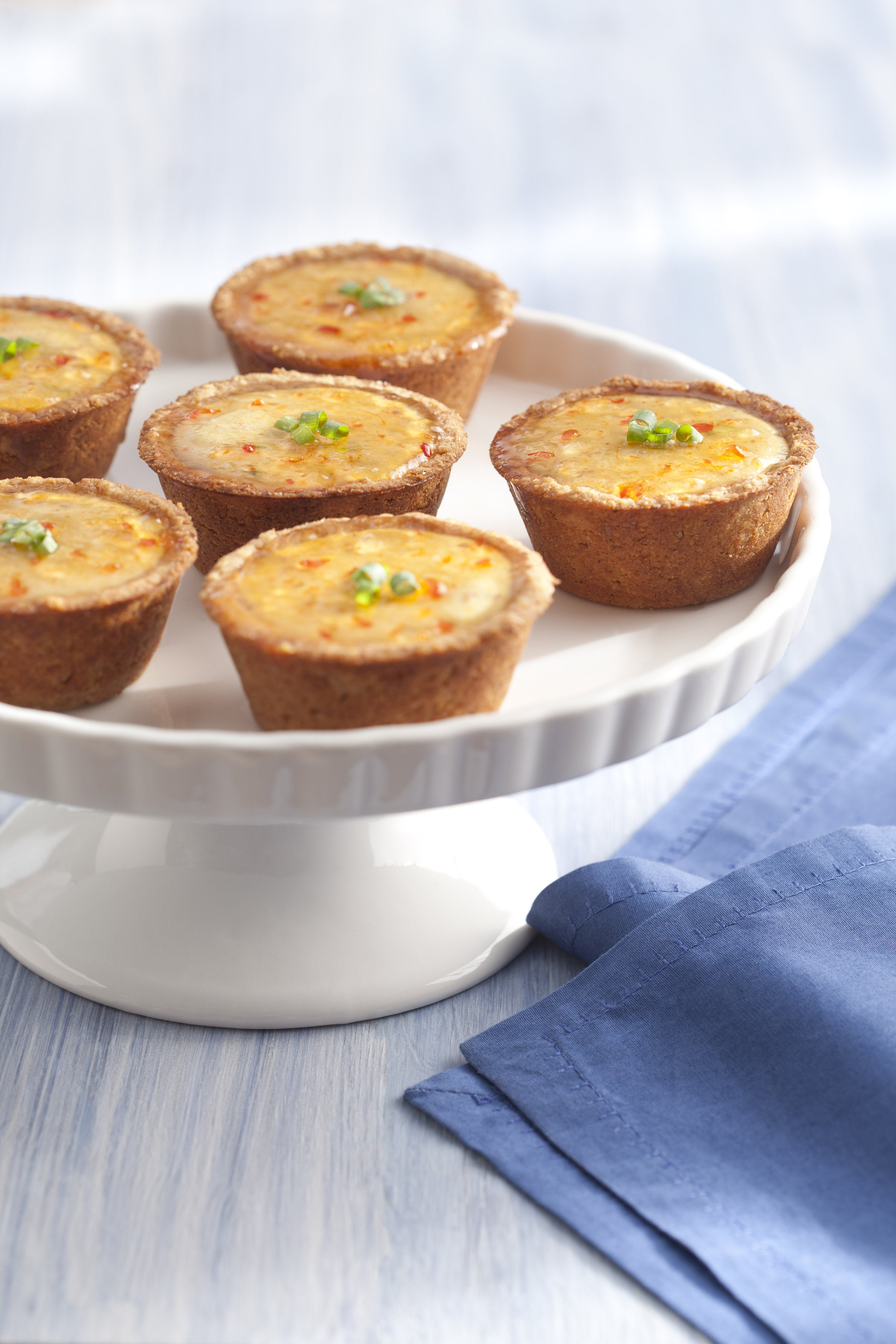 Tortinhas Nesfit de Brie com Tomate Seco
