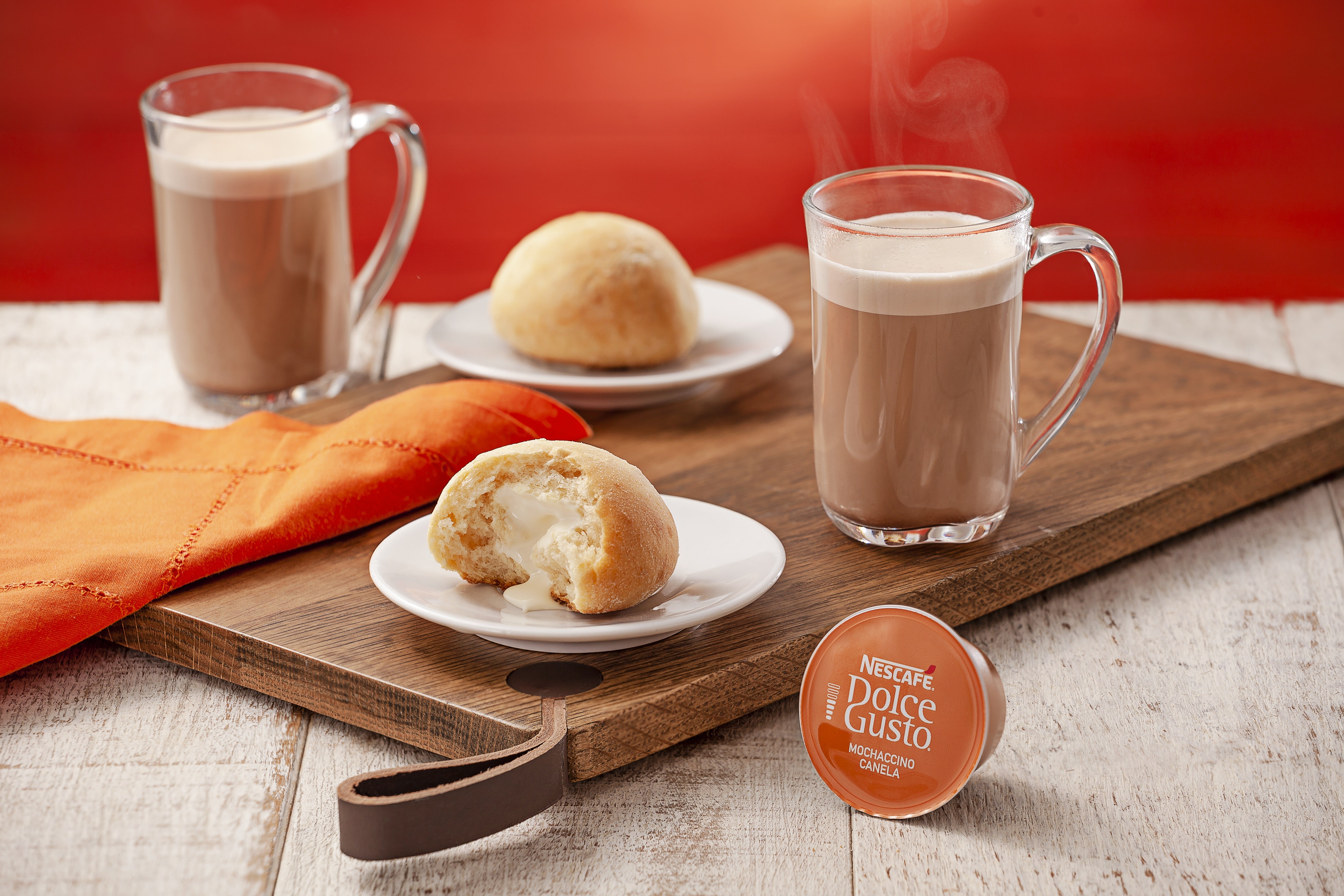 Pão de Batata com Requeijão com Mochaccino Canela