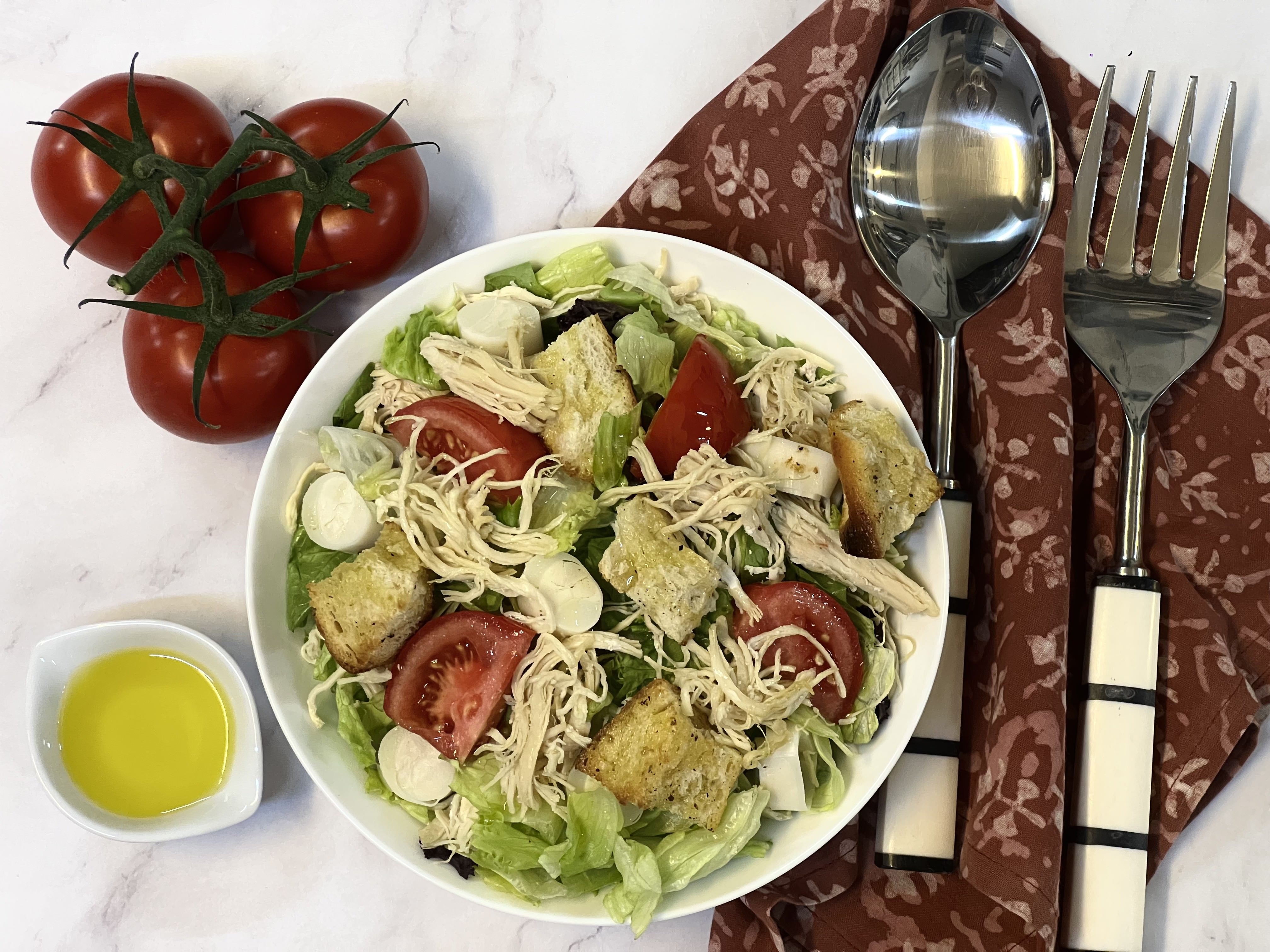 Salada de Frango com Molho de Mostarda