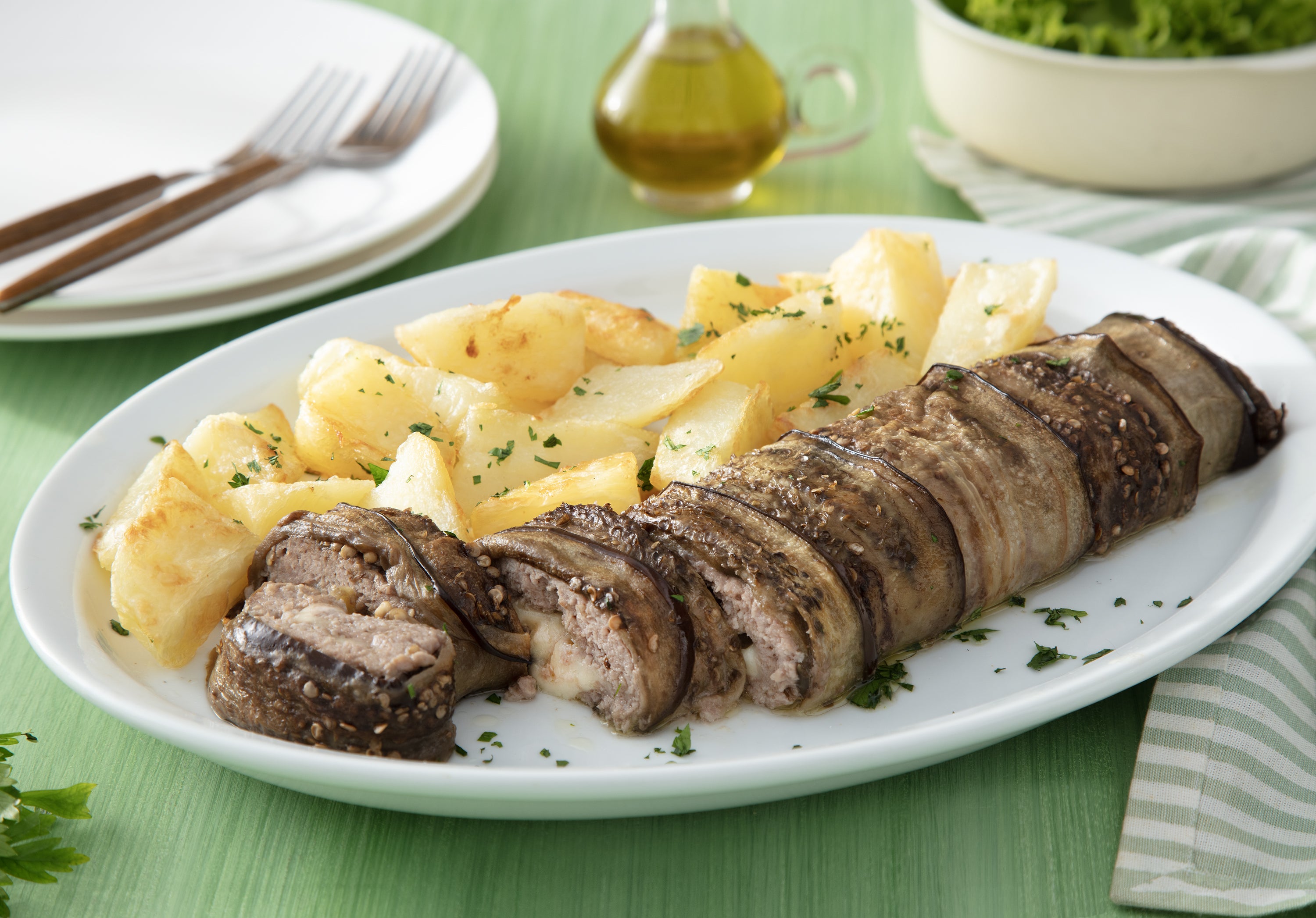 Rocambole de Berinjela com Carne Moída | Receitas Nestlé Rocambole de Berinjela com Carne Moída | Receitas Nestlé
