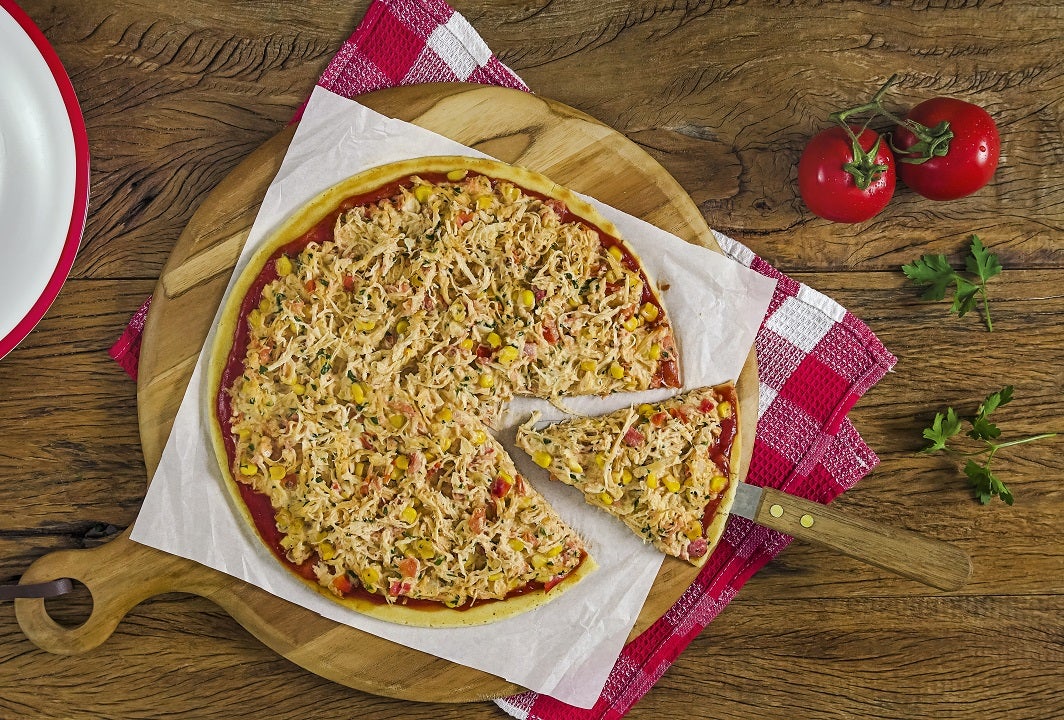Pizza de liquidificador de Frango com Milho