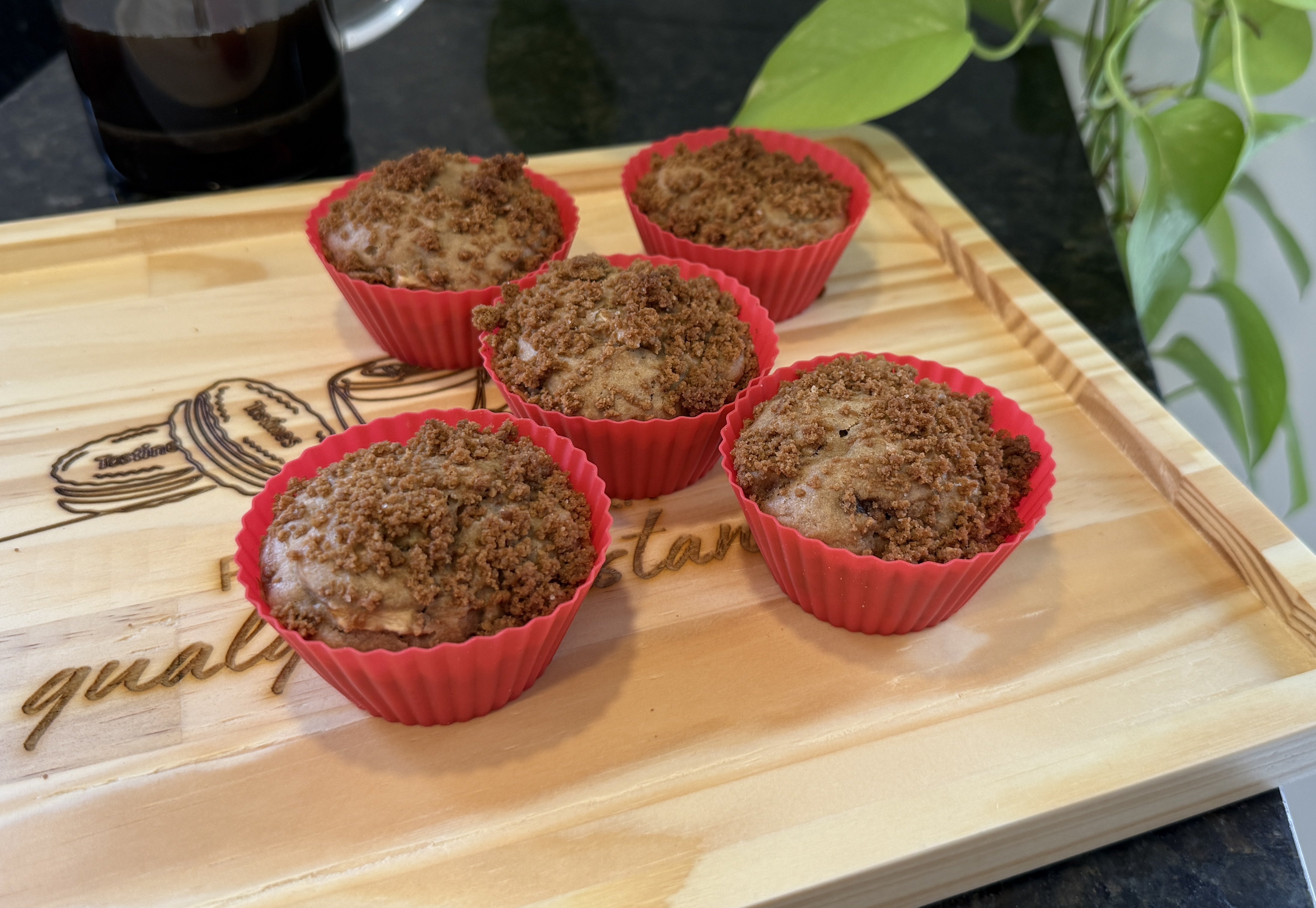 Receita de Muffins de Maçã com Biscoito Tostines Especiarias Ginger