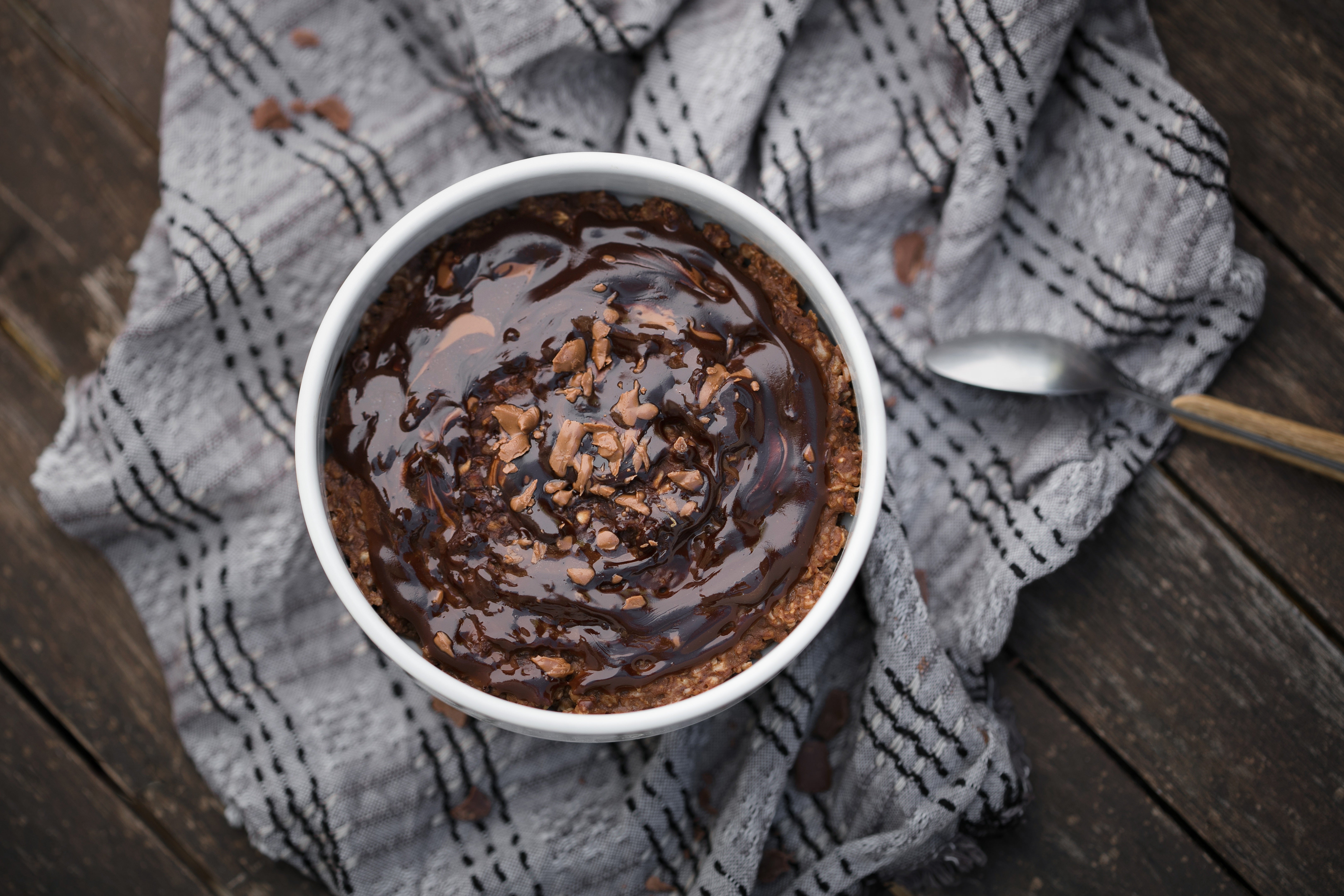 Receita de Baked Oats de Chocolate e Banana na Air Fryer