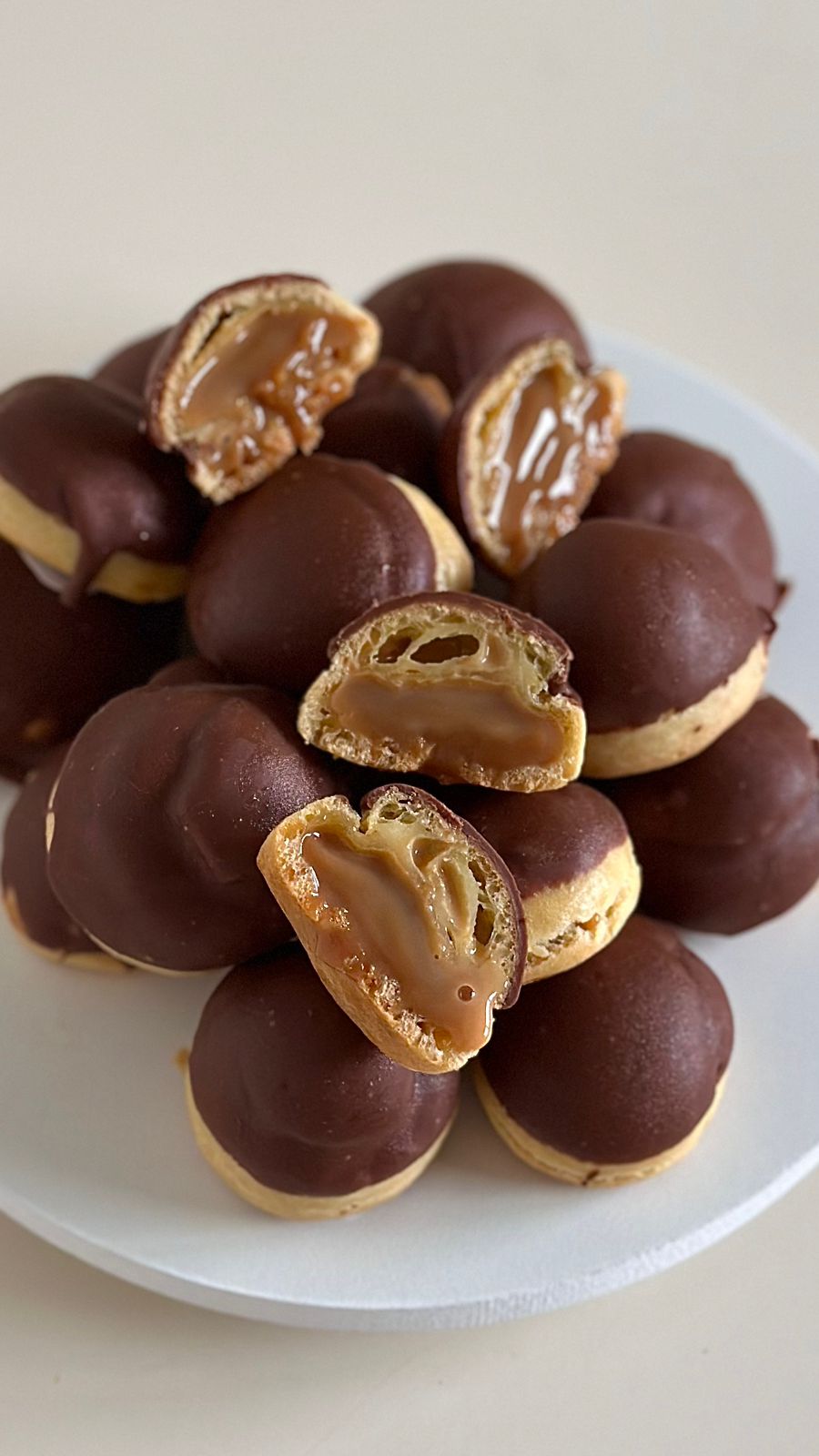 Receita de Carolinas de Doce de Leite