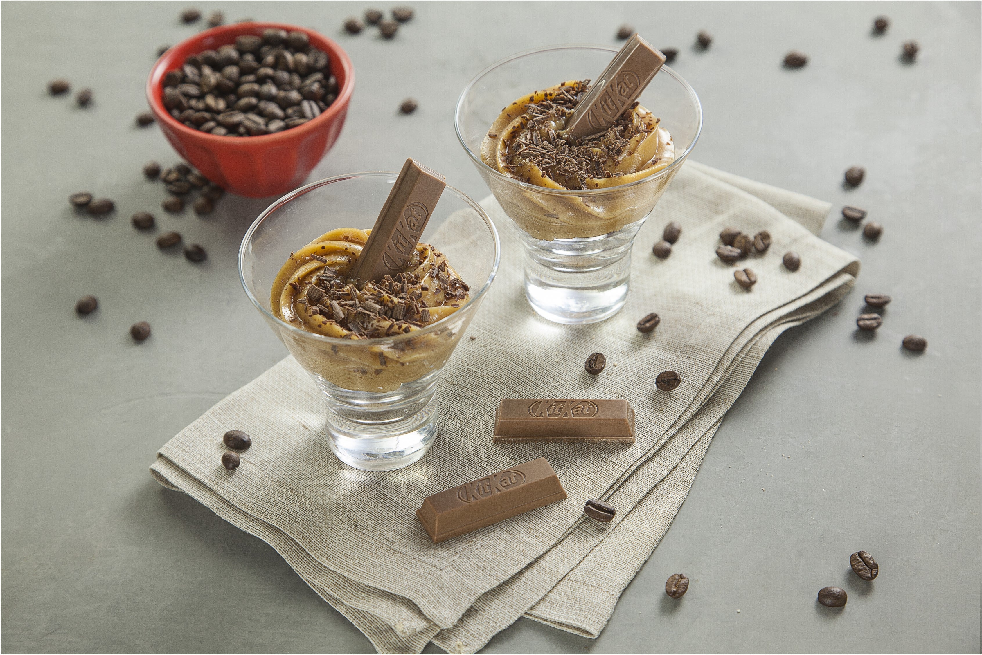 Tacinha de Caramelo Salgado e Kit Kat Mocha