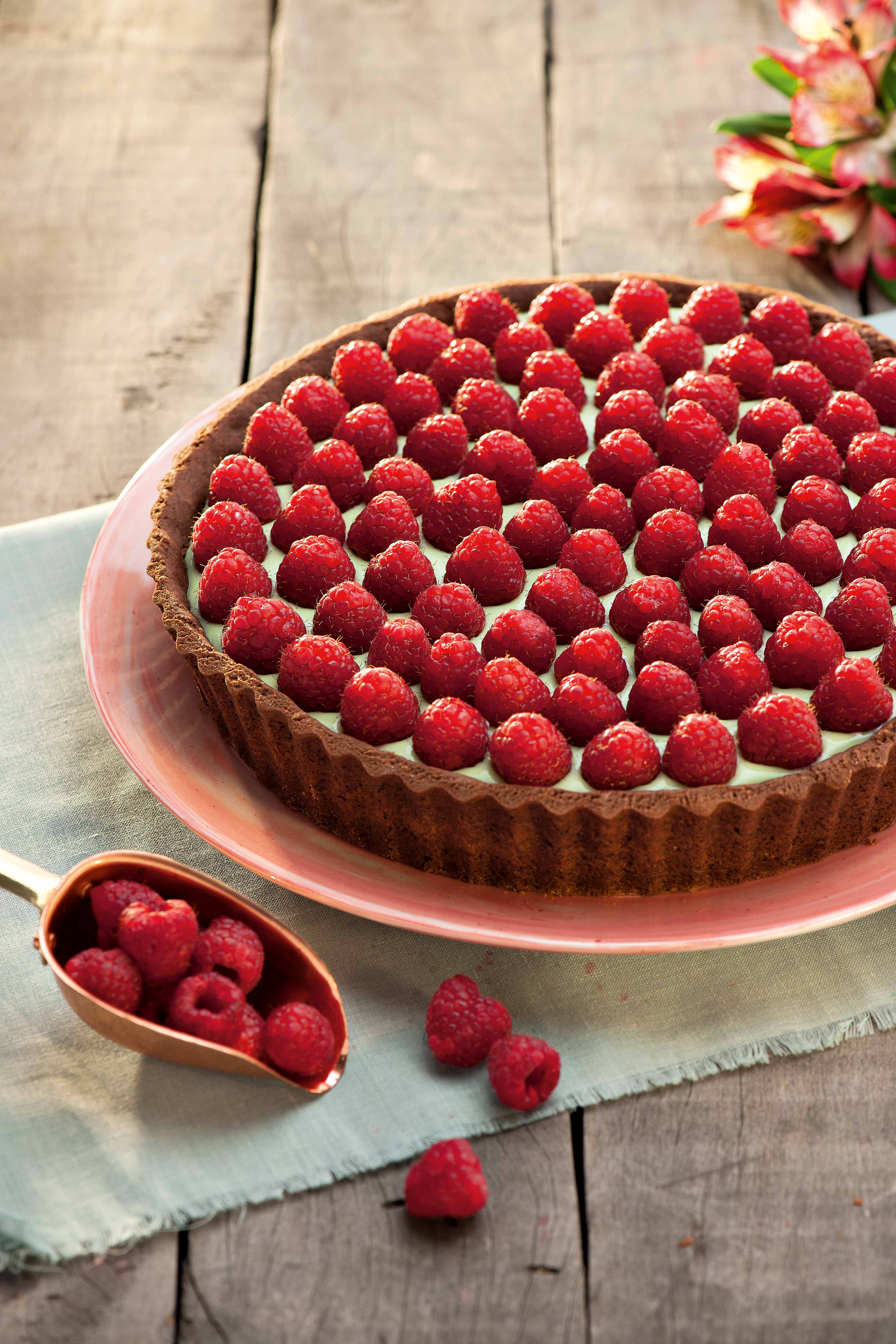 Torta de Capim-Santo e Framboesas
