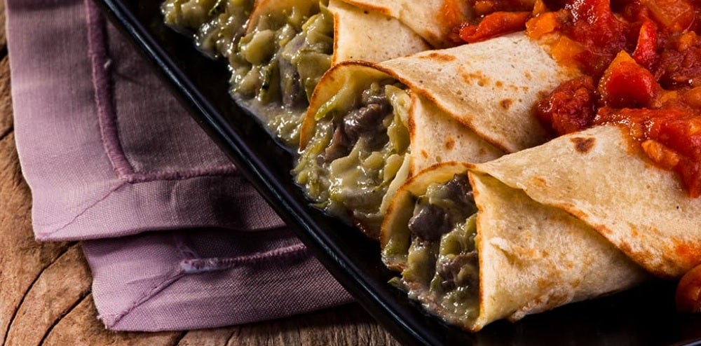 Panqueca de Iogurte Grego Light, Aveia e Quinoa com Recheio Cremoso de Carne