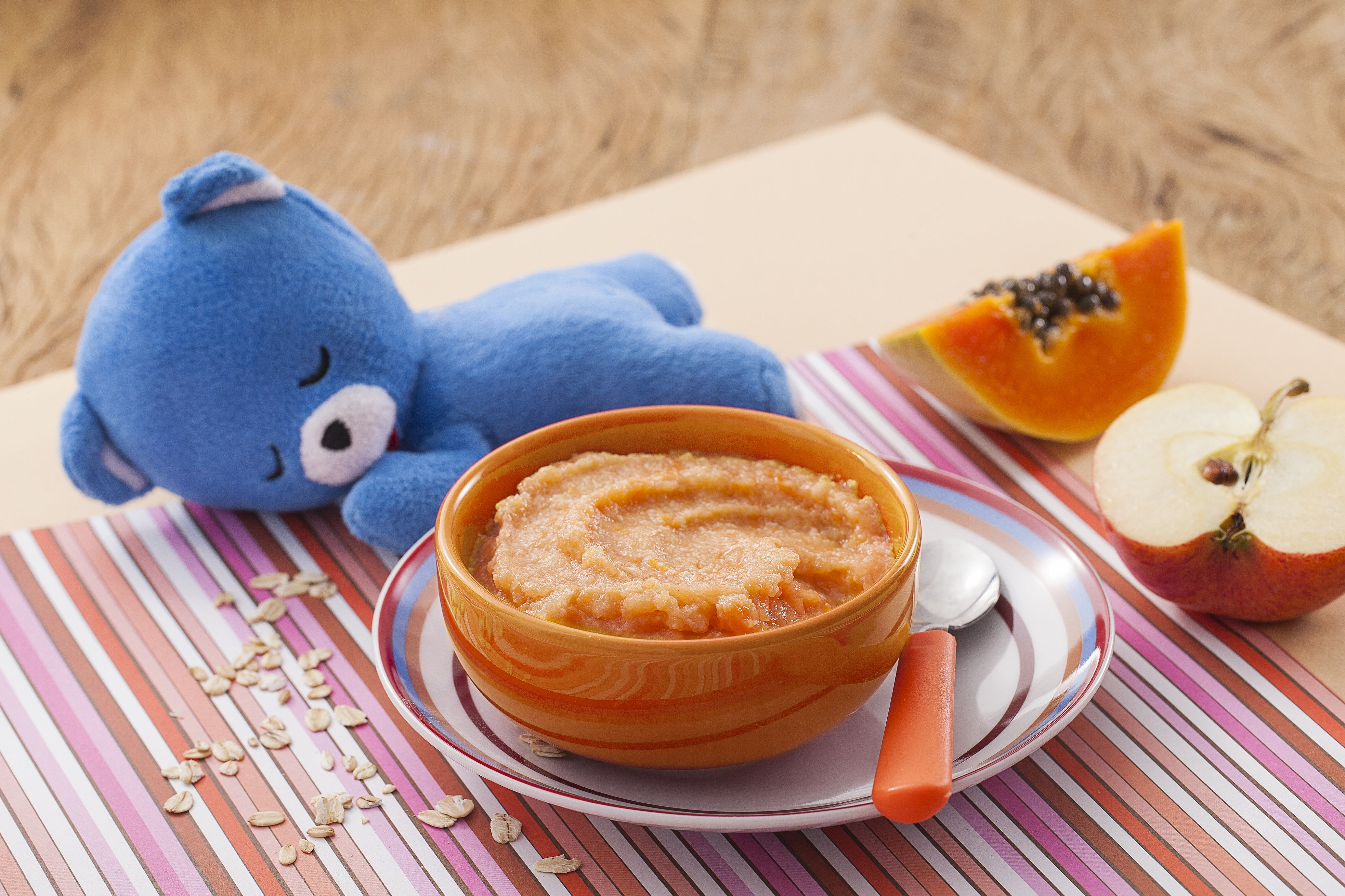 Purêzinho de maçã e mamão