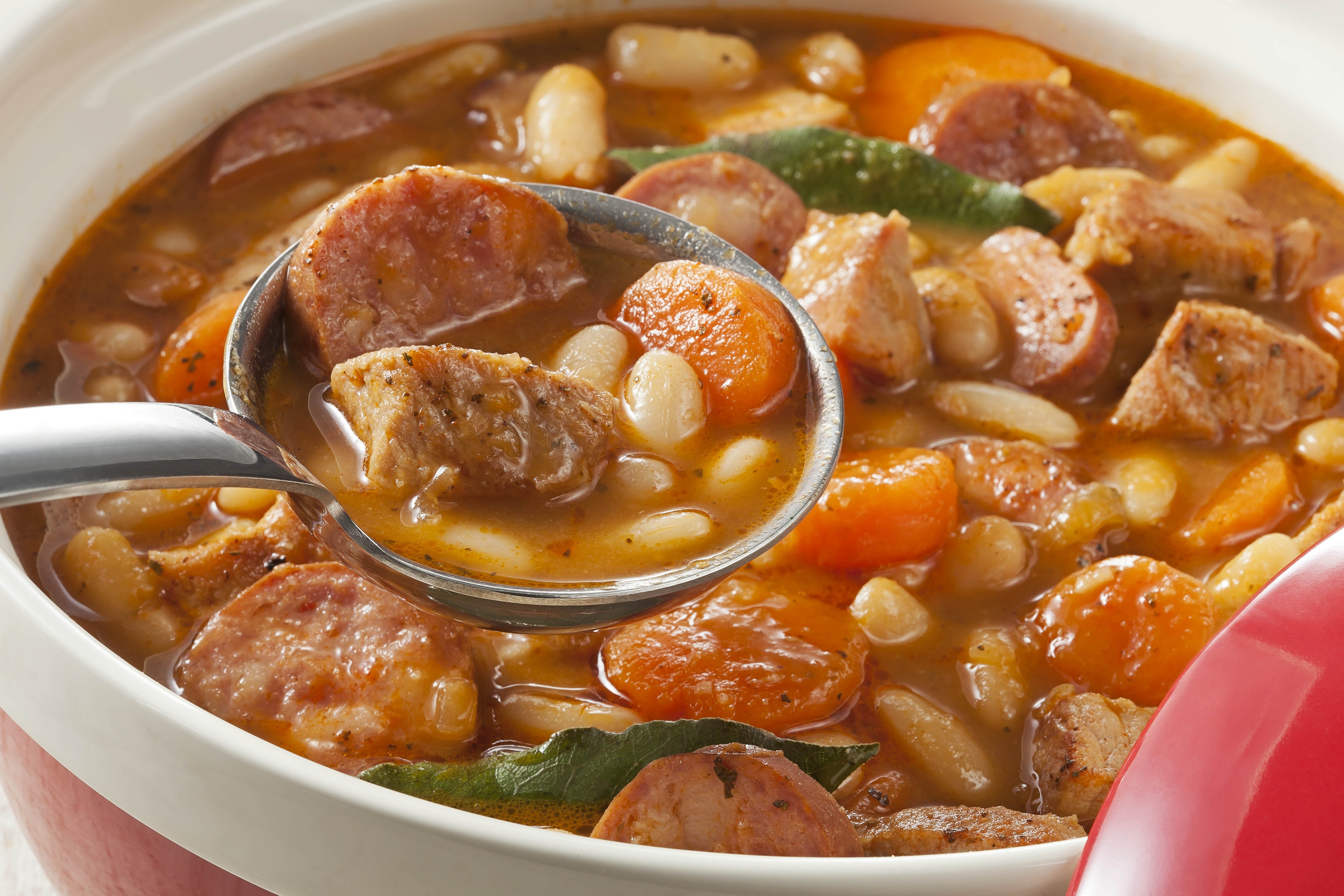 Cassoulet de Feijão Branco com Linguiça