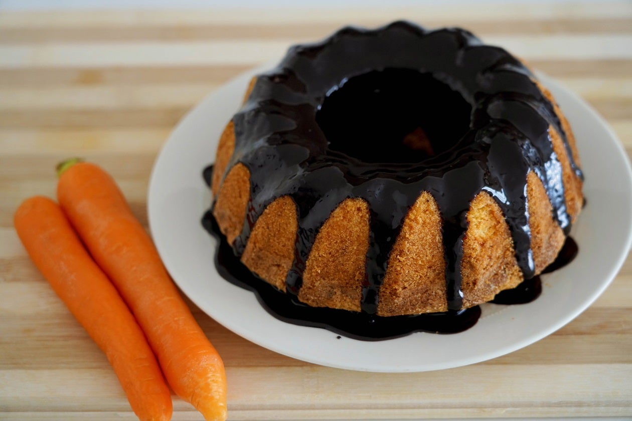 Receita de Bolo de Cenoura Chocolatudo