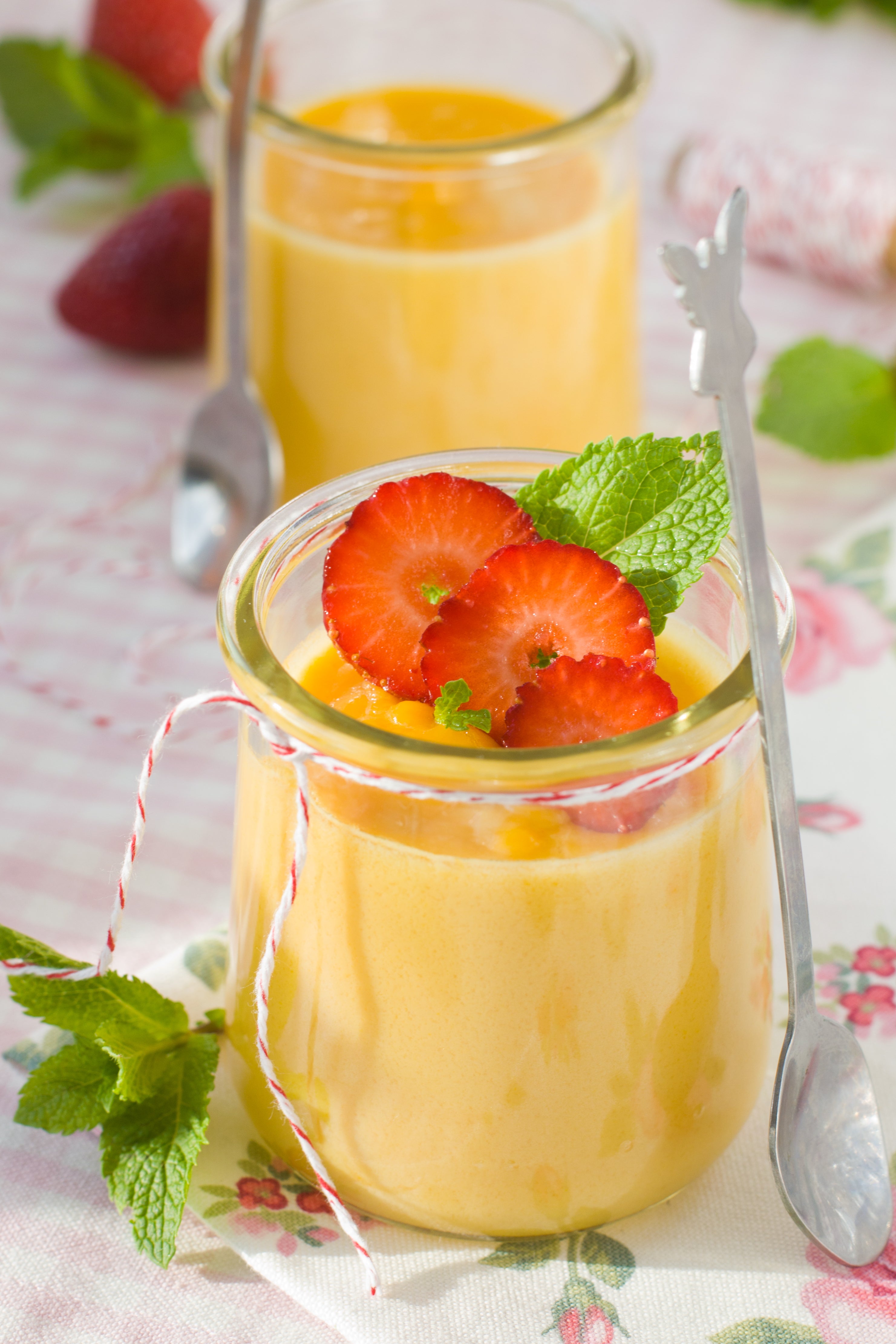 Mousse de Laranja e Morango