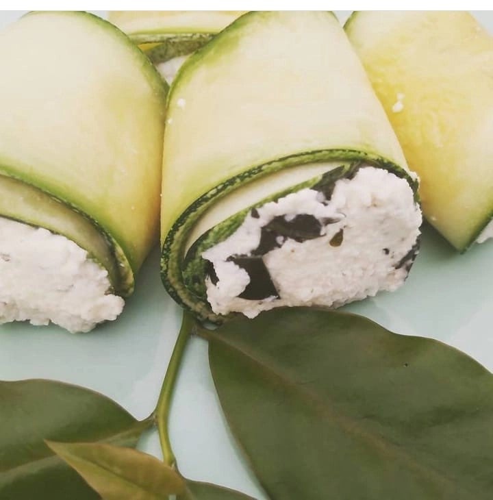 Receita de Canelone de Abobrinha com Ora-pro-nóbis