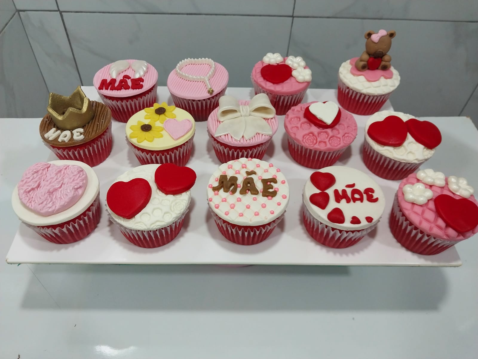 Receita de Cupcake de Iogurte Nestlé com Cobertura de Pasta de Leite Ninho