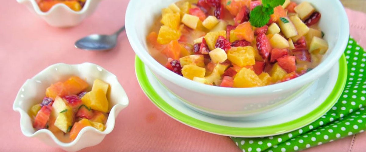 Salada de Frutas e Iogurte (Salada de Frutas Fenomenais)