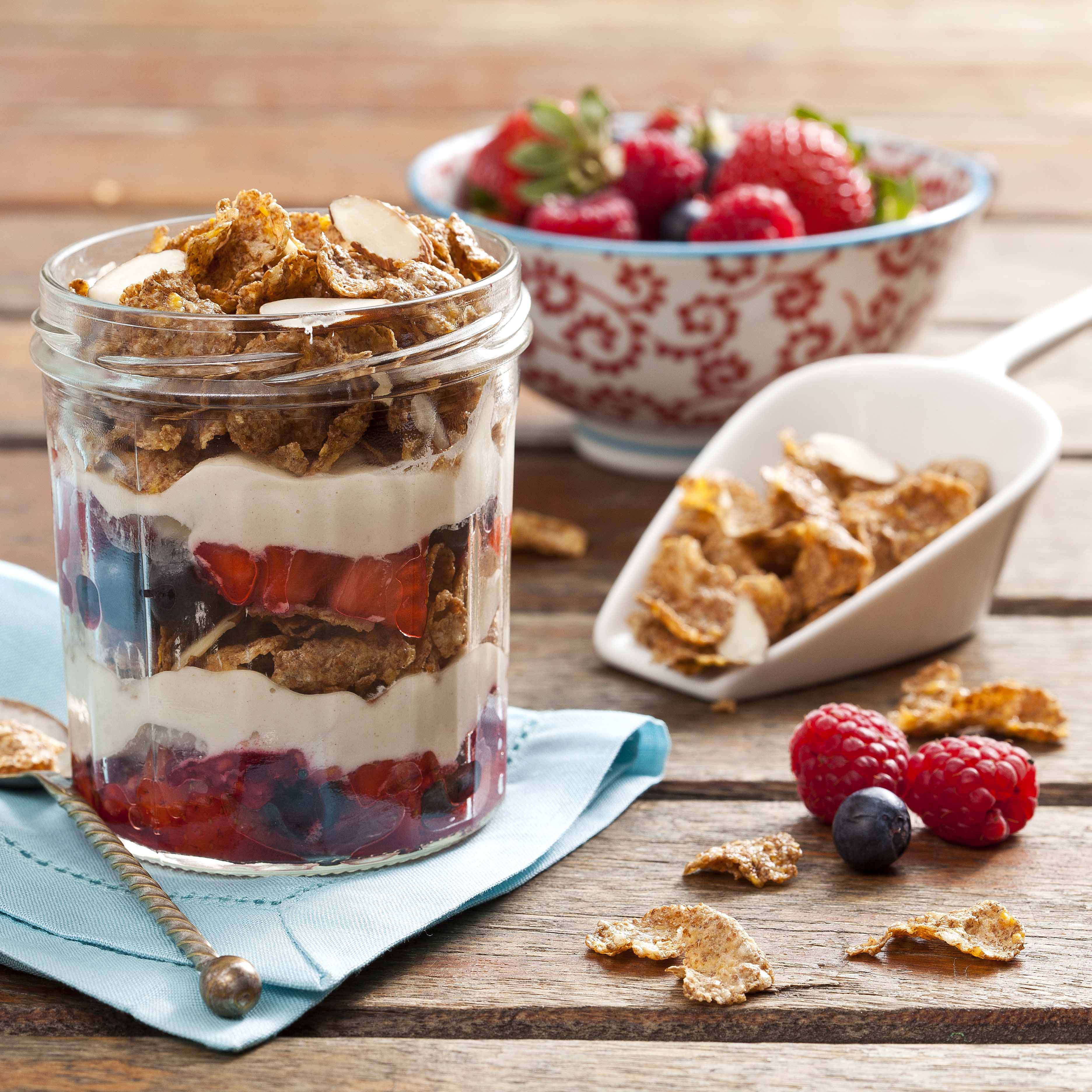 Surpresa de Frutas Vermelhas, Iogurte e Nesfit
