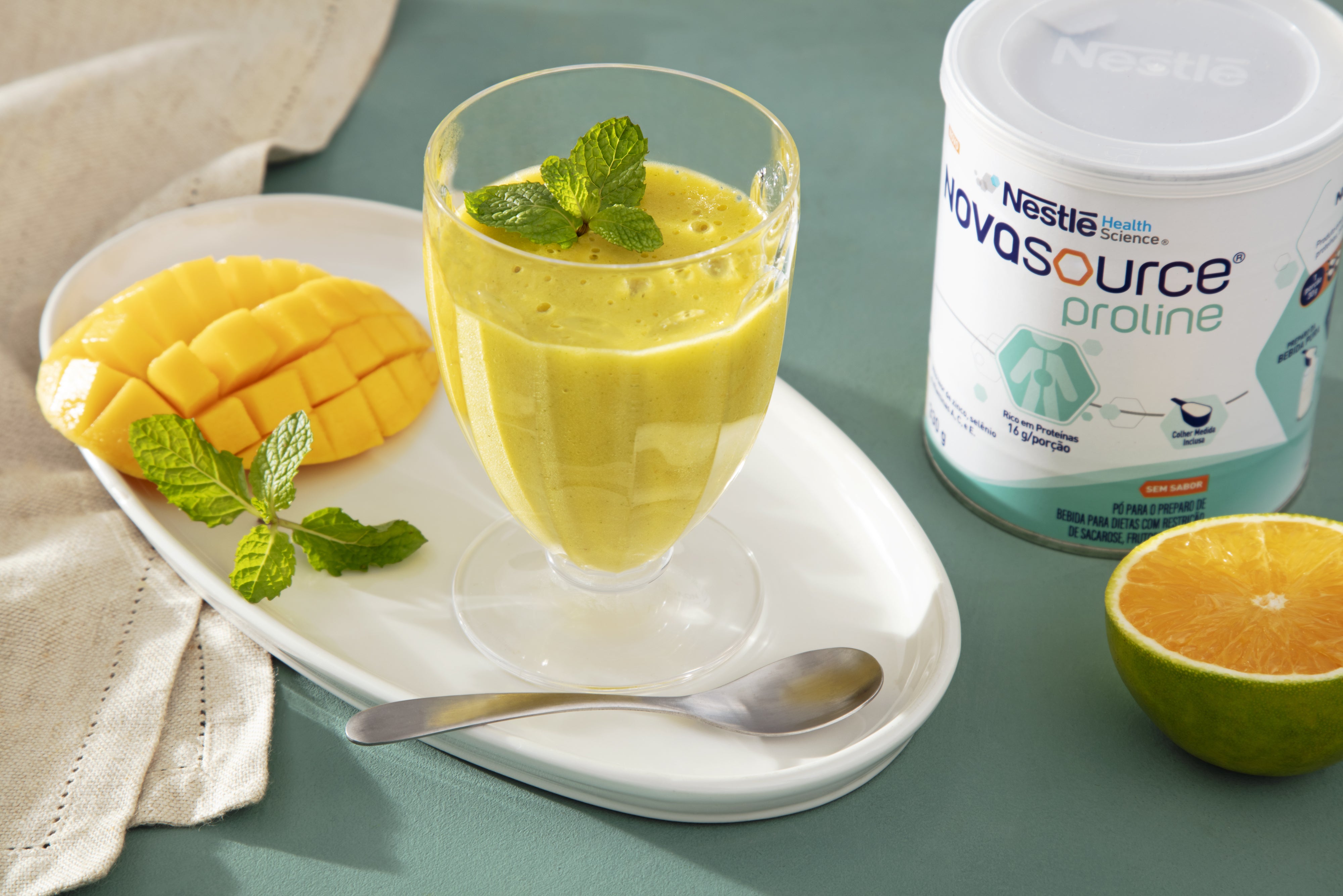 Receita de Mousse de Manga com Laranja com NOVASOURCE® Proline em Pó