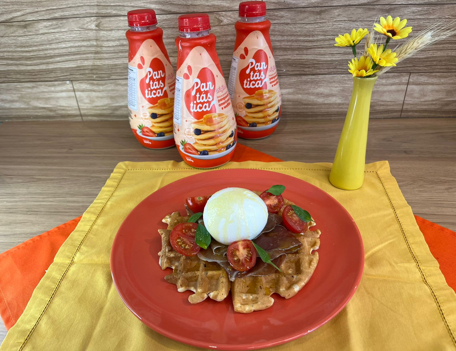Receita de Waffle Pantástica Caprese