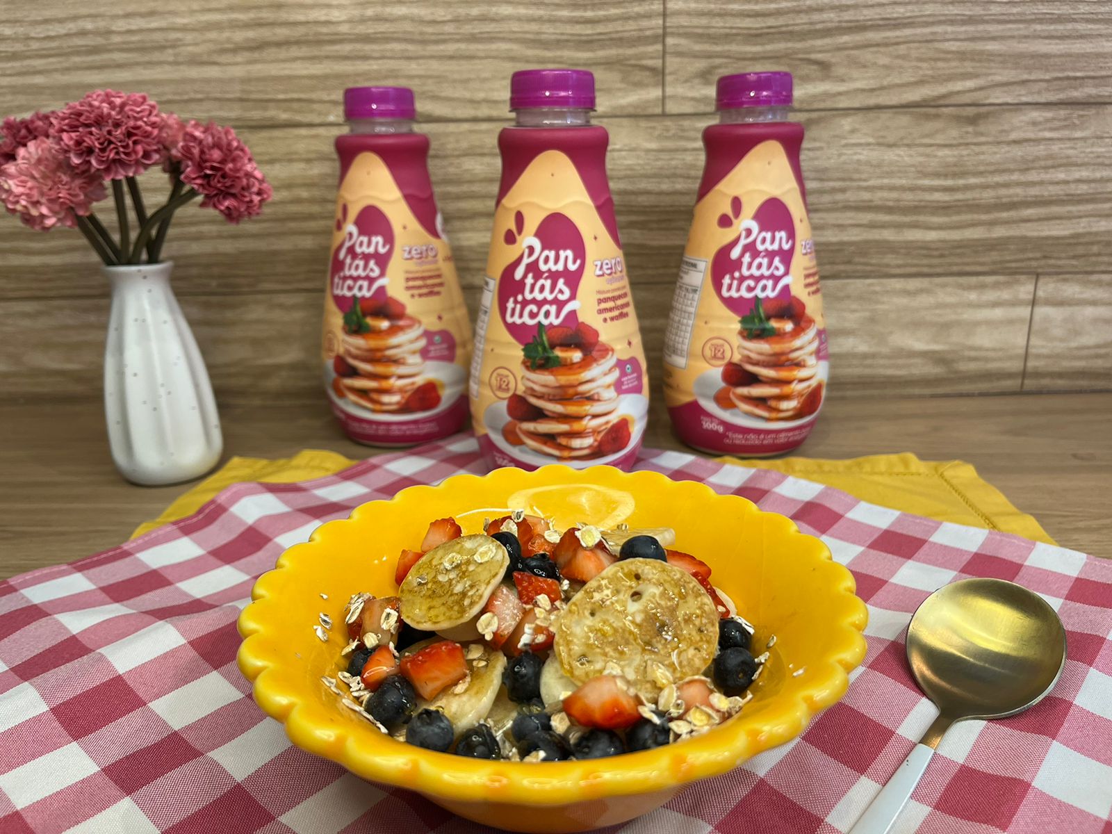 Receita de Cereal de Mini-Pantástica com Frutas, Aveia e Mel