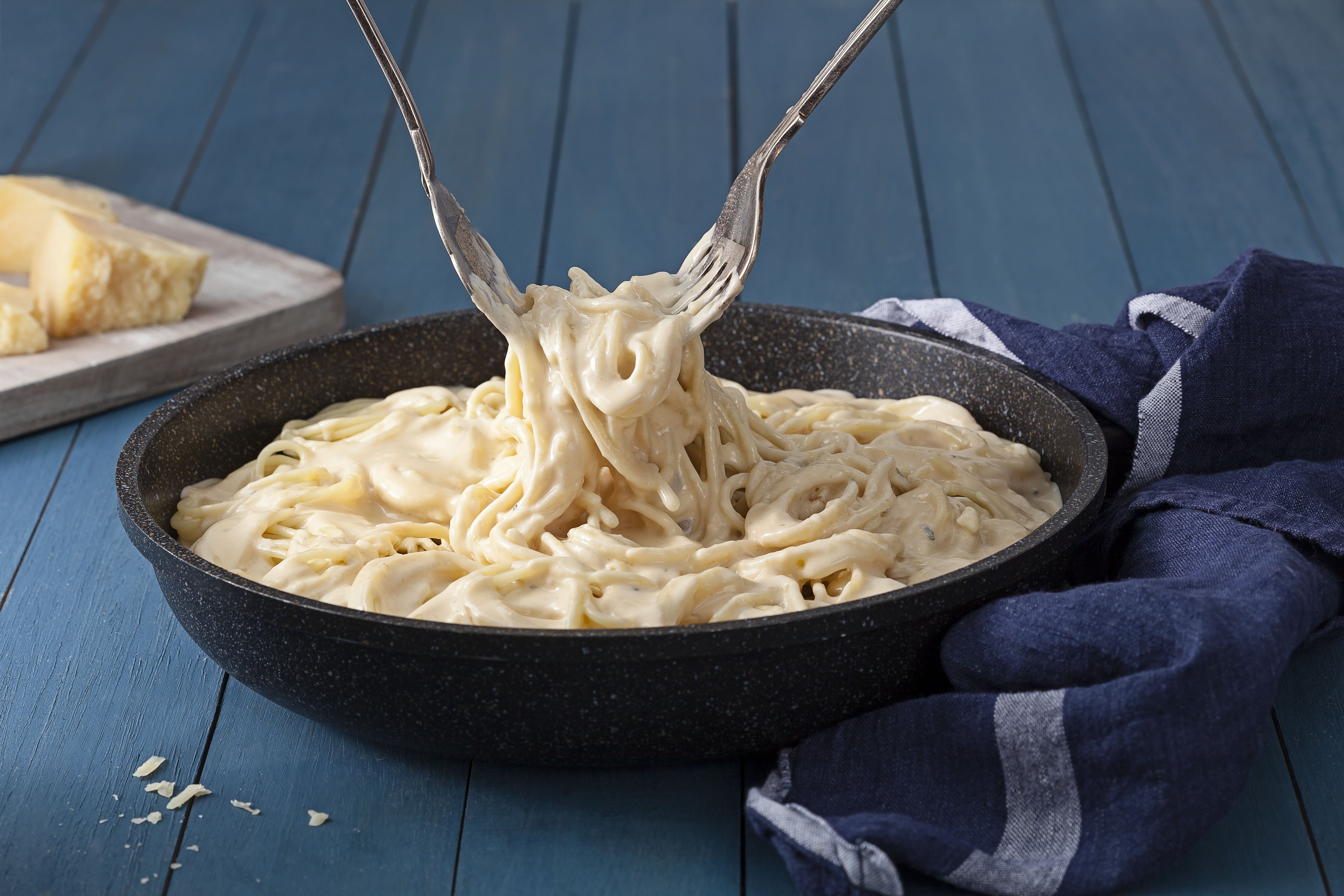 Linguine com gorgonzola - Renata