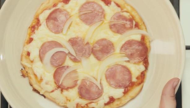 Como Preparar Pizza na Frigideira Como Preparar Pizza na Frigideira