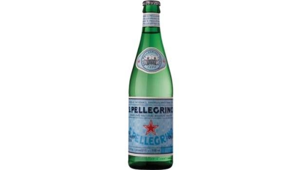 Água Mineral Natural Gaseificada S.Pellegrino