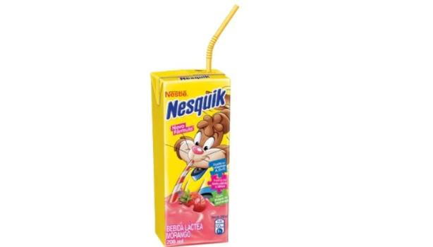 Bebida láctea Nesquik sabor morango