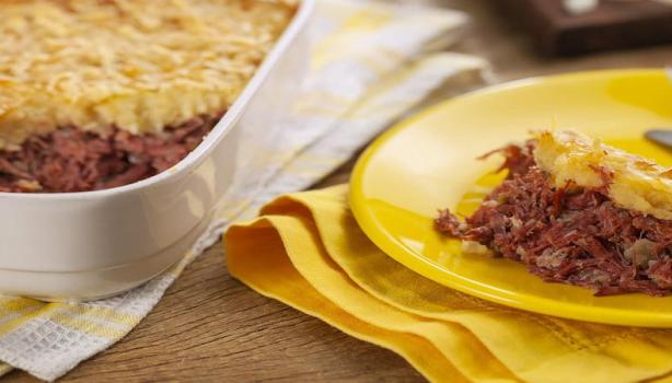 Escondidinho de Carne-seca com Bacon