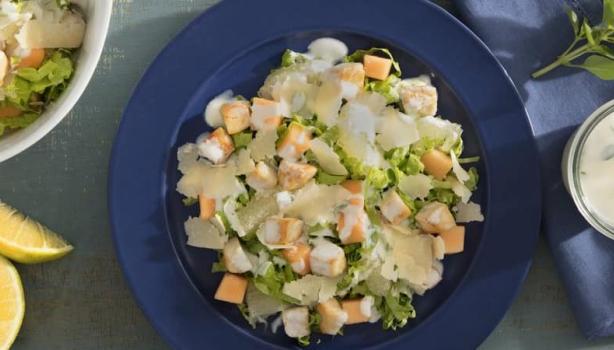 Salada de Frango com Melão e Lima da Pérsia