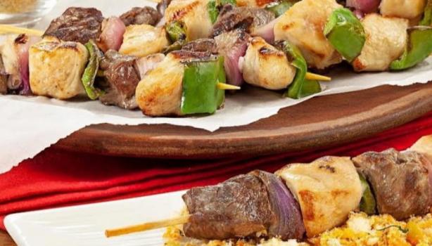 Espetinho Misto de Carne e Frango