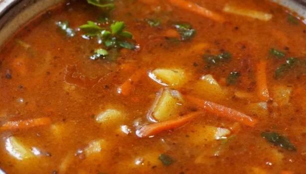 Sopa engorda ou emagrece? Mito e verdades