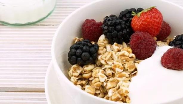 35 receitas de café da manhã fitness para todos os dias