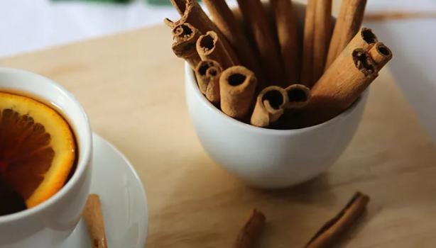 Chá de canela e menstruação: verdades e propriedades