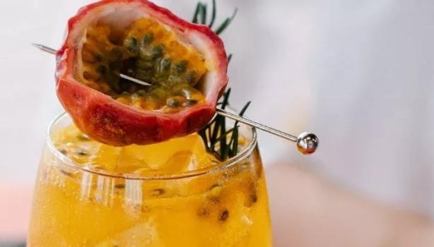 Suco de maracujá abaixa a pressão?