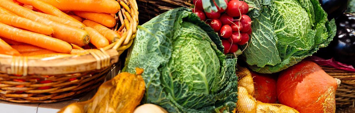 Frutas de Novembro, Verduras e Legumes de Novembro: Cenoura, Cebola, Alface e muito mais