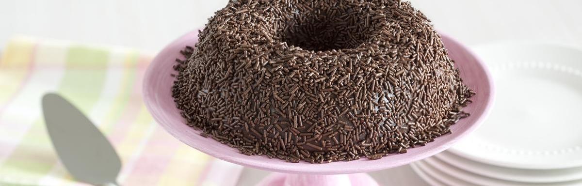 Receitas de Brigadeirão: Bolo de chocolate com brigadeiro