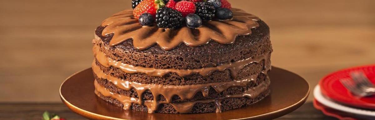 Receitas com ganache: coberturas, recheios e muito mais 