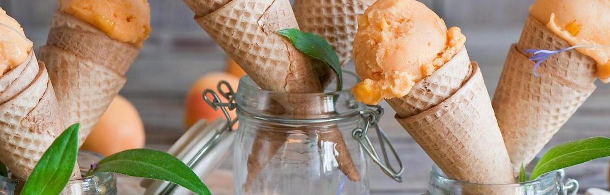 Sobremesas refrescantes: Sorvete de Iogurte com Damasco