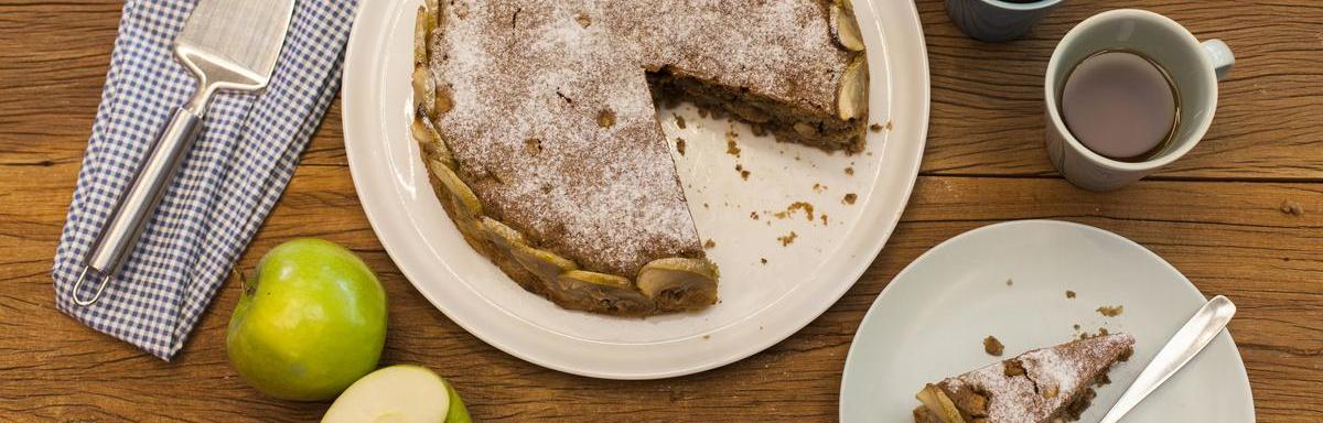 Lanche da tarde fit: bolo de nozes