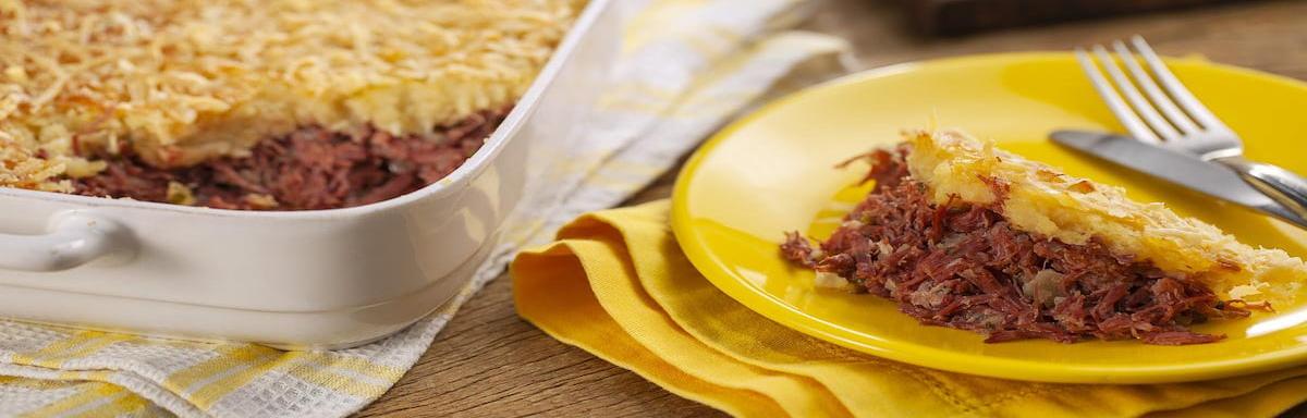 Escondidinho de Carne-seca com Bacon