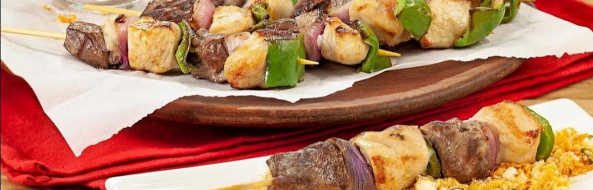 Espetinho Misto de Carne e Frango