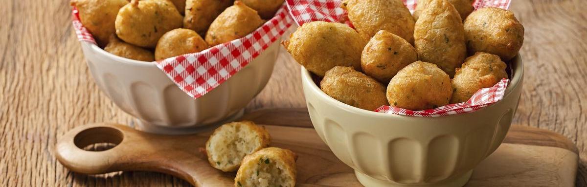 Receitas com aipim: bolinho de macaxeira