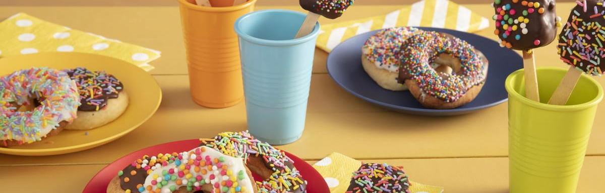 Donuts Decorados e PopCake