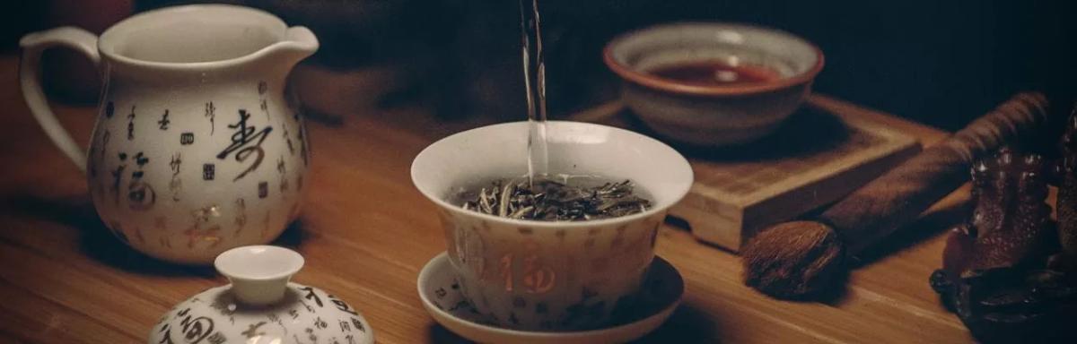 Chá para refluxo: 7 receitas para ajudar