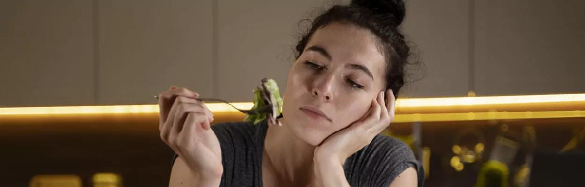 Nutri dá dicas do que comer a noite para emagrecer!