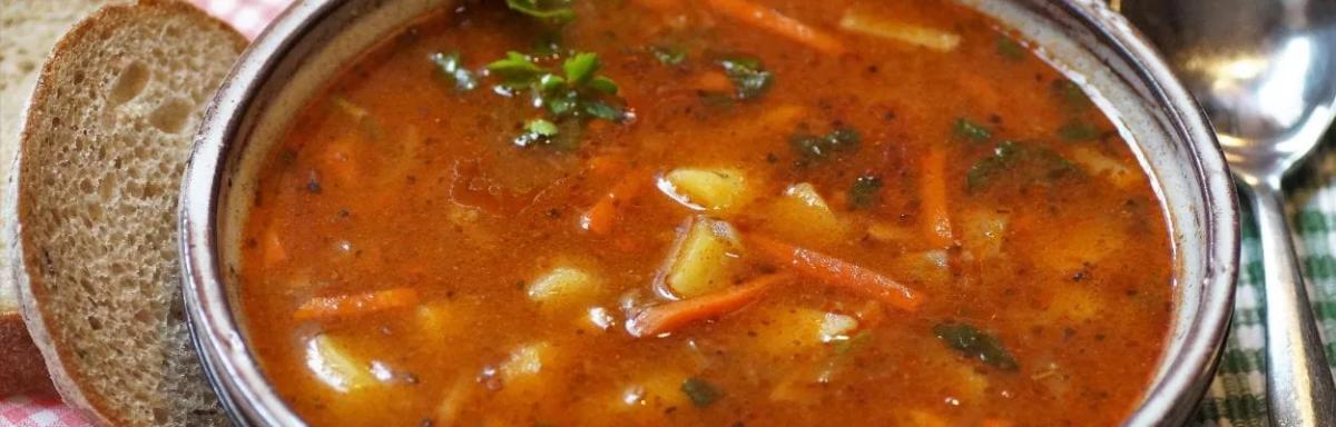 Sopa engorda ou emagrece? Mito e verdades