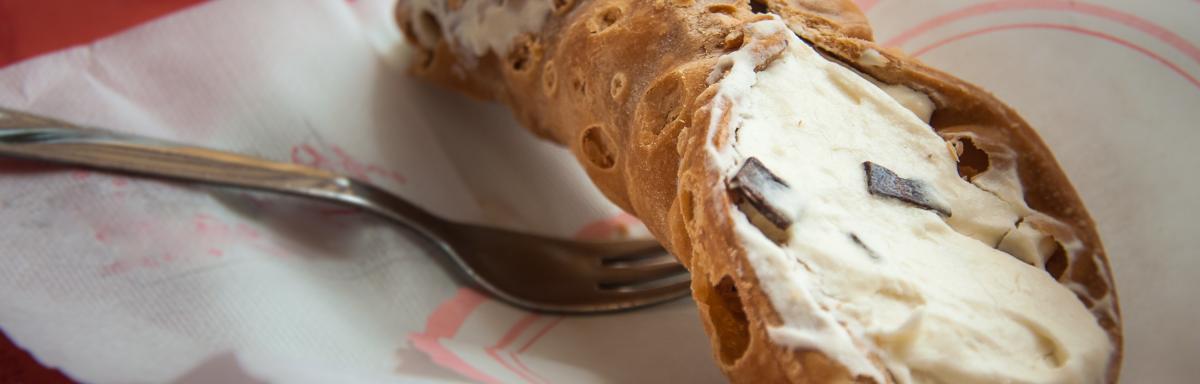 Como fazer cannoli: o confeito italiano que é absolutamente cinema 