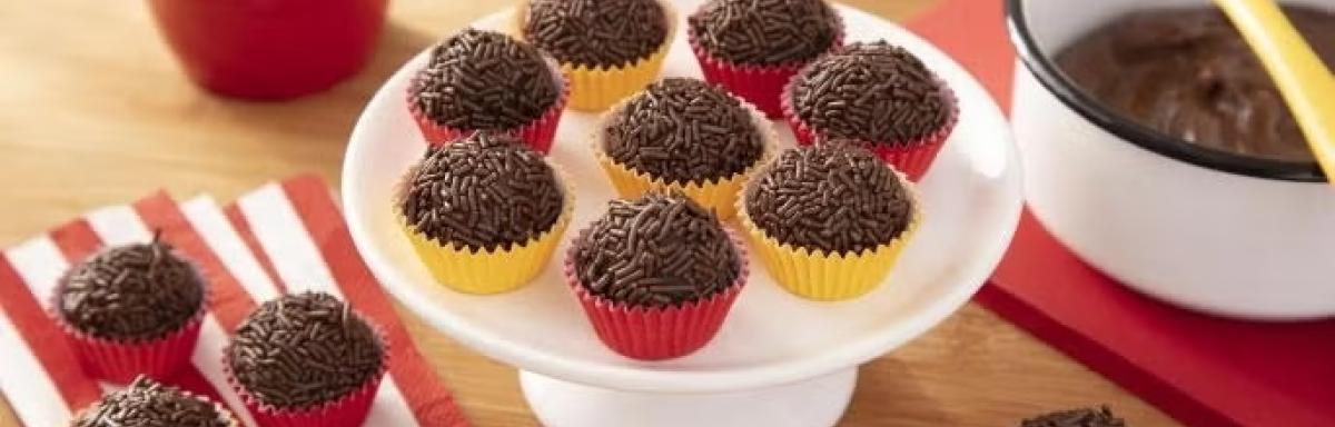 Como fazer brigadeiro de colher, comida de conforto simples e gostosa 